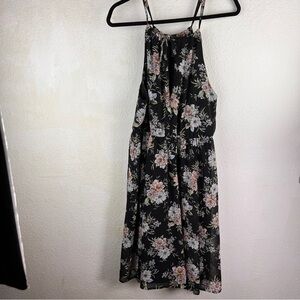 TORRID BLACK FLORAL DRESS. Size 2. Lined. Ties at neck in front. Double V neck